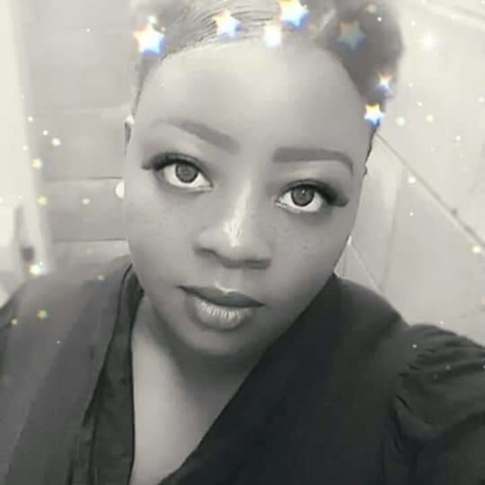 Meet your Posher, Candice